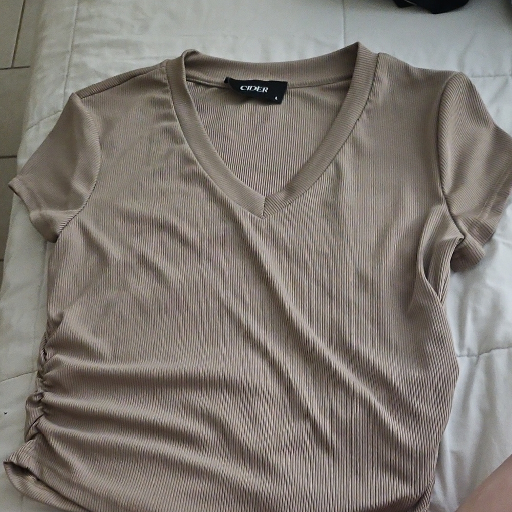 Cider Tan Ruched Short Sleeve Tee